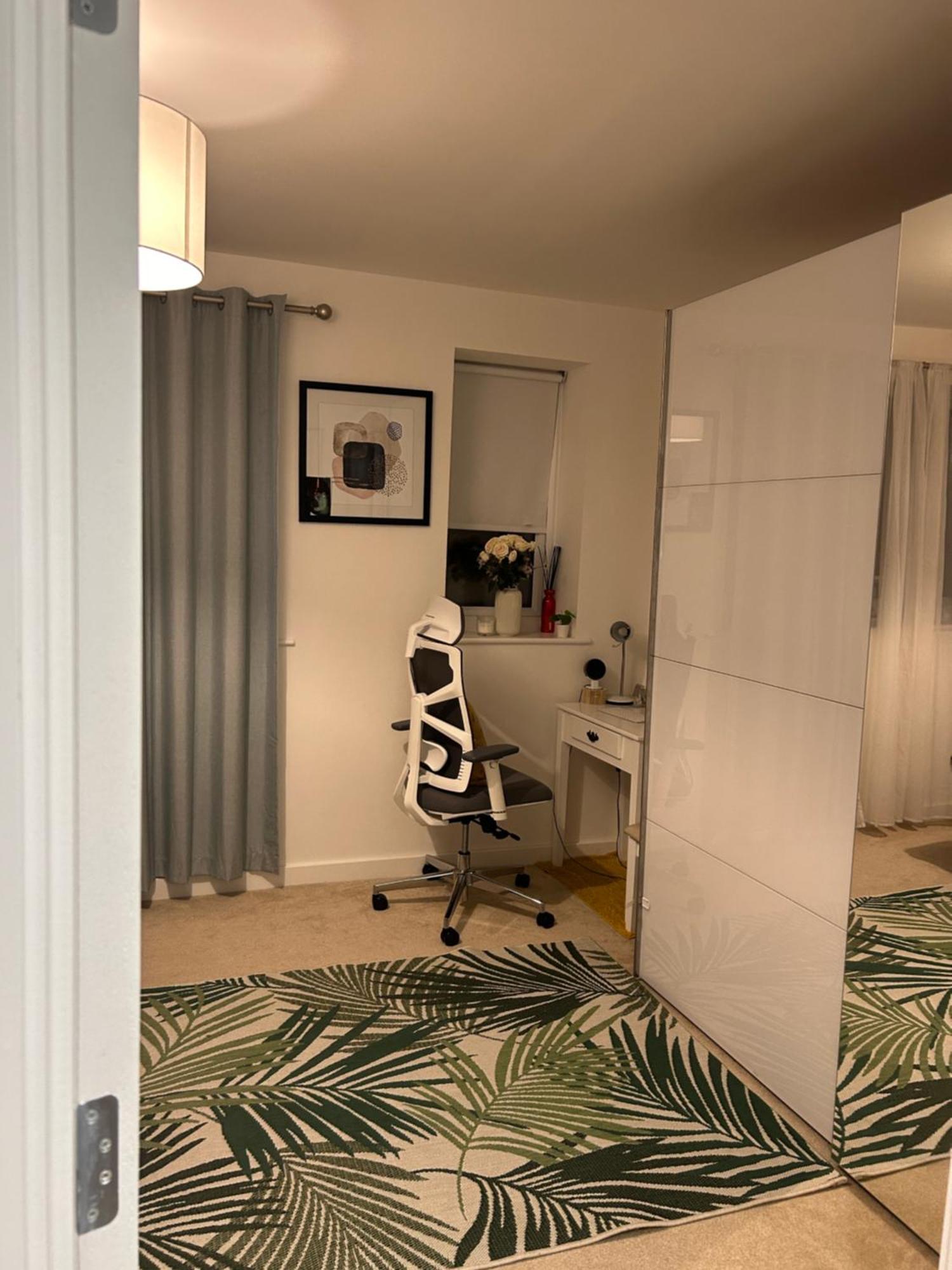 Comfortable Double Room & Single Room In Vibrant Hatfield Neighbourhood Exterior photo