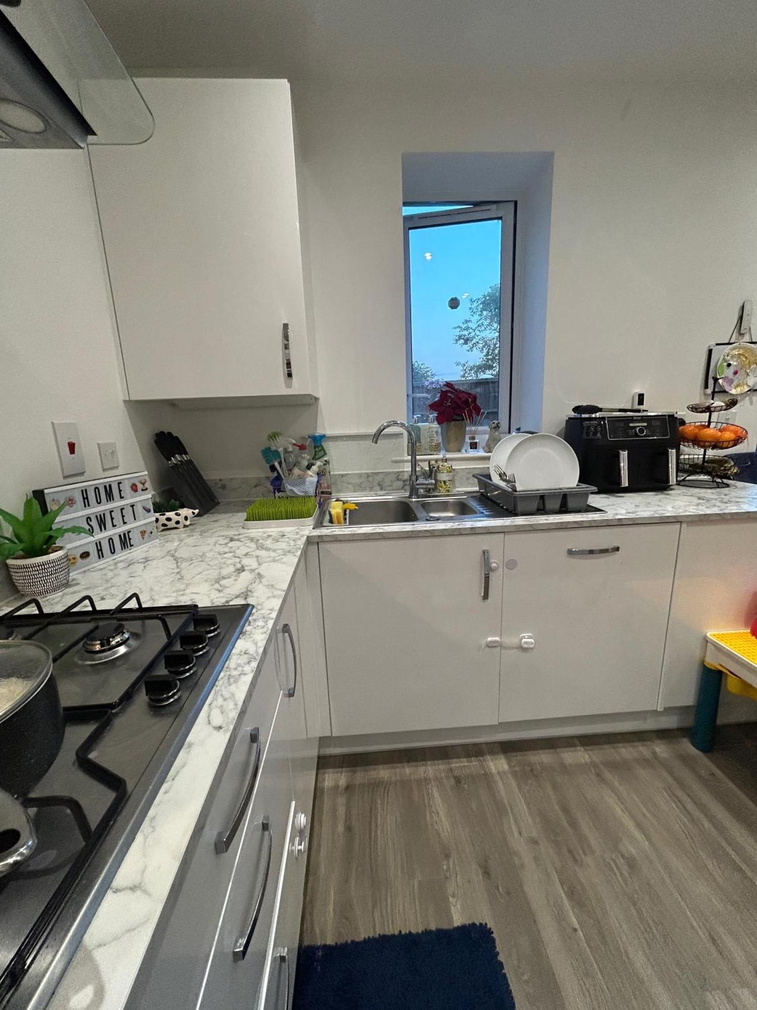 Comfortable Double Room & Single Room In Vibrant Hatfield Neighbourhood Exterior photo